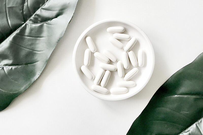 Kwercetyna – właściwości prozdrowotne, suplementacja, skutki uboczne, przeciwwskazania