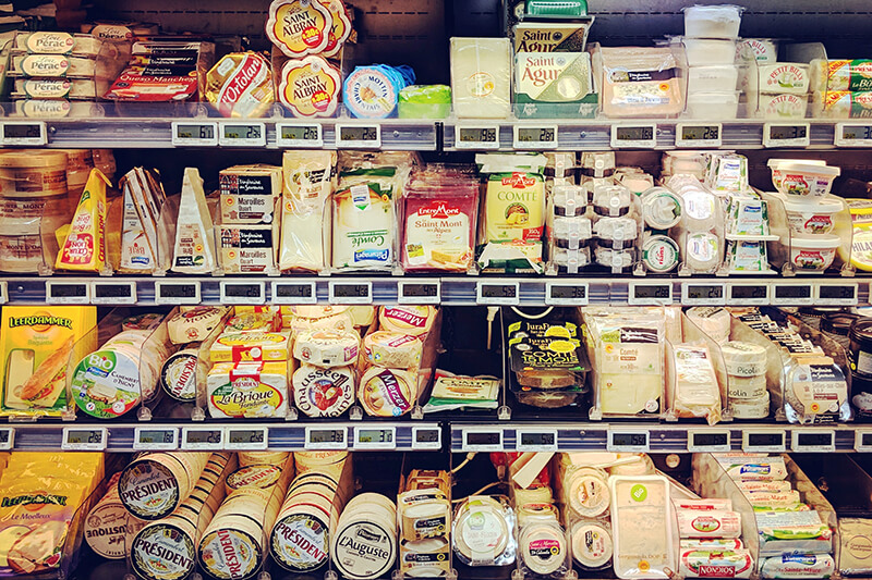 Klasyfikacja serów świata – poznaj znane i mniej znane rodzaje i gatunki serów