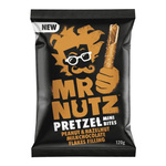 Paluszki solone z nadzieniem z orzeszkami ziemnymi, orzechami laskowymi i kawałkami czekolady mlecznej 120 g – Mr Nutz